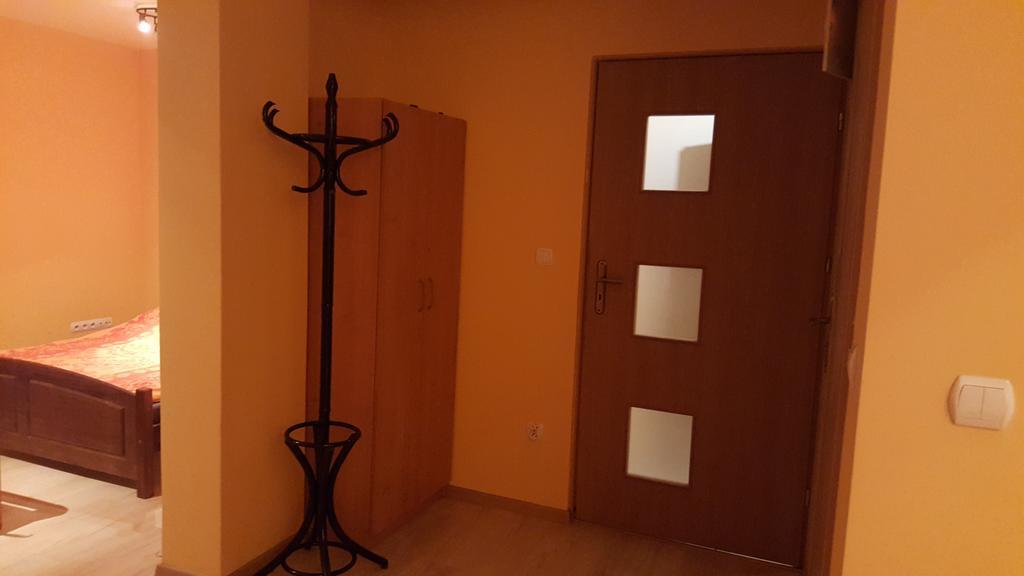 Apartament Alpi Hotel Nowy Targ Buitenkant foto